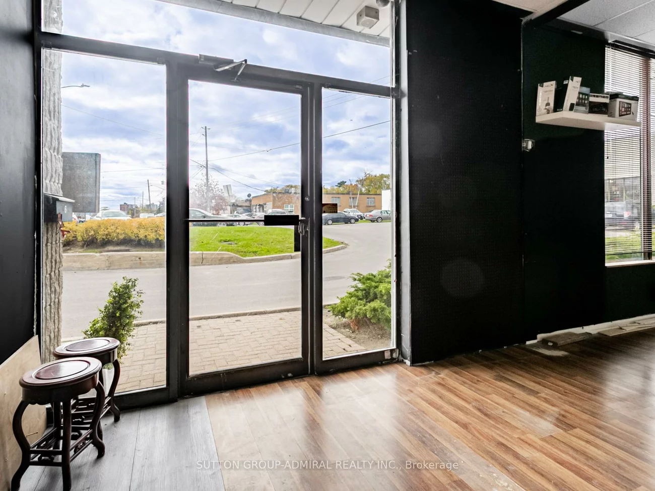 1606, Sedlescomb, Dixie, Mississauga