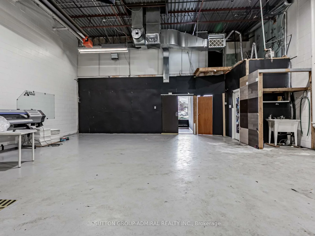 1606, Sedlescomb, Dixie, Mississauga