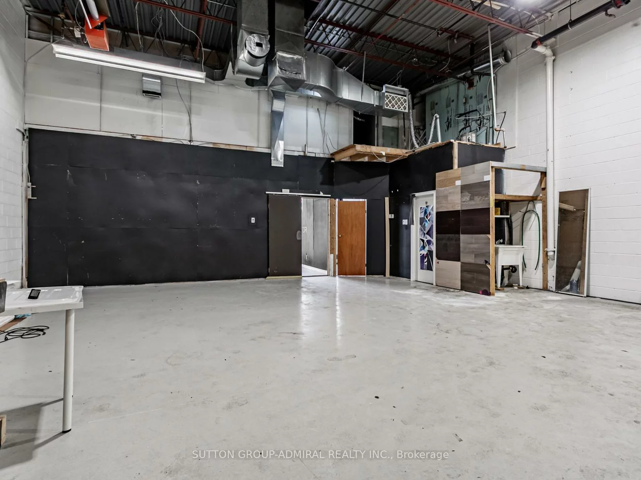 1606, Sedlescomb, Dixie, Mississauga