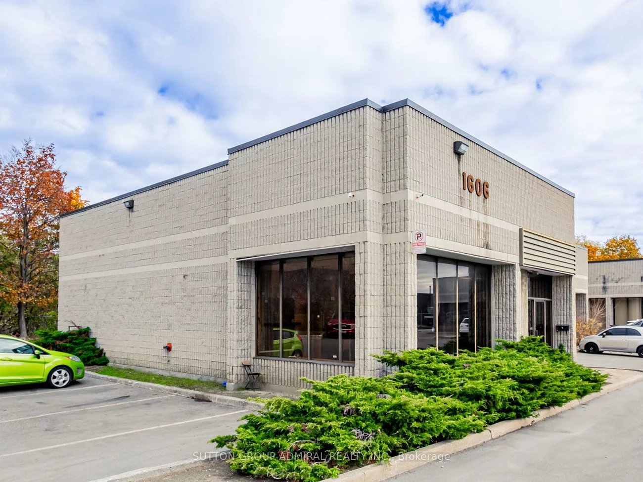 1606, Sedlescomb, Dixie, Mississauga