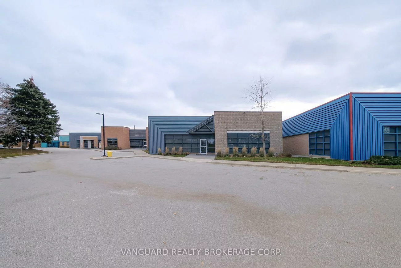 5155, Spectrum, Airport Corporate, Mississauga