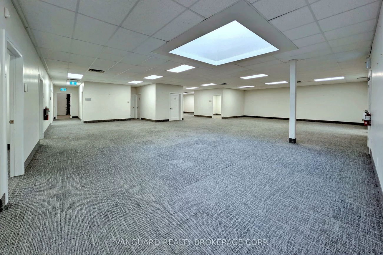 5155, Spectrum, Airport Corporate, Mississauga