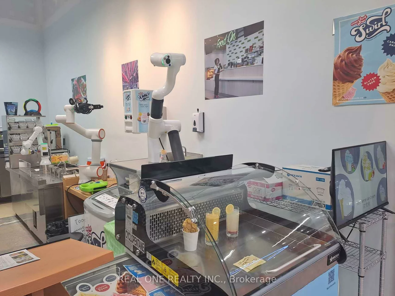 1000, Burnhamthorpe, Mavis-Erindale, Mississauga