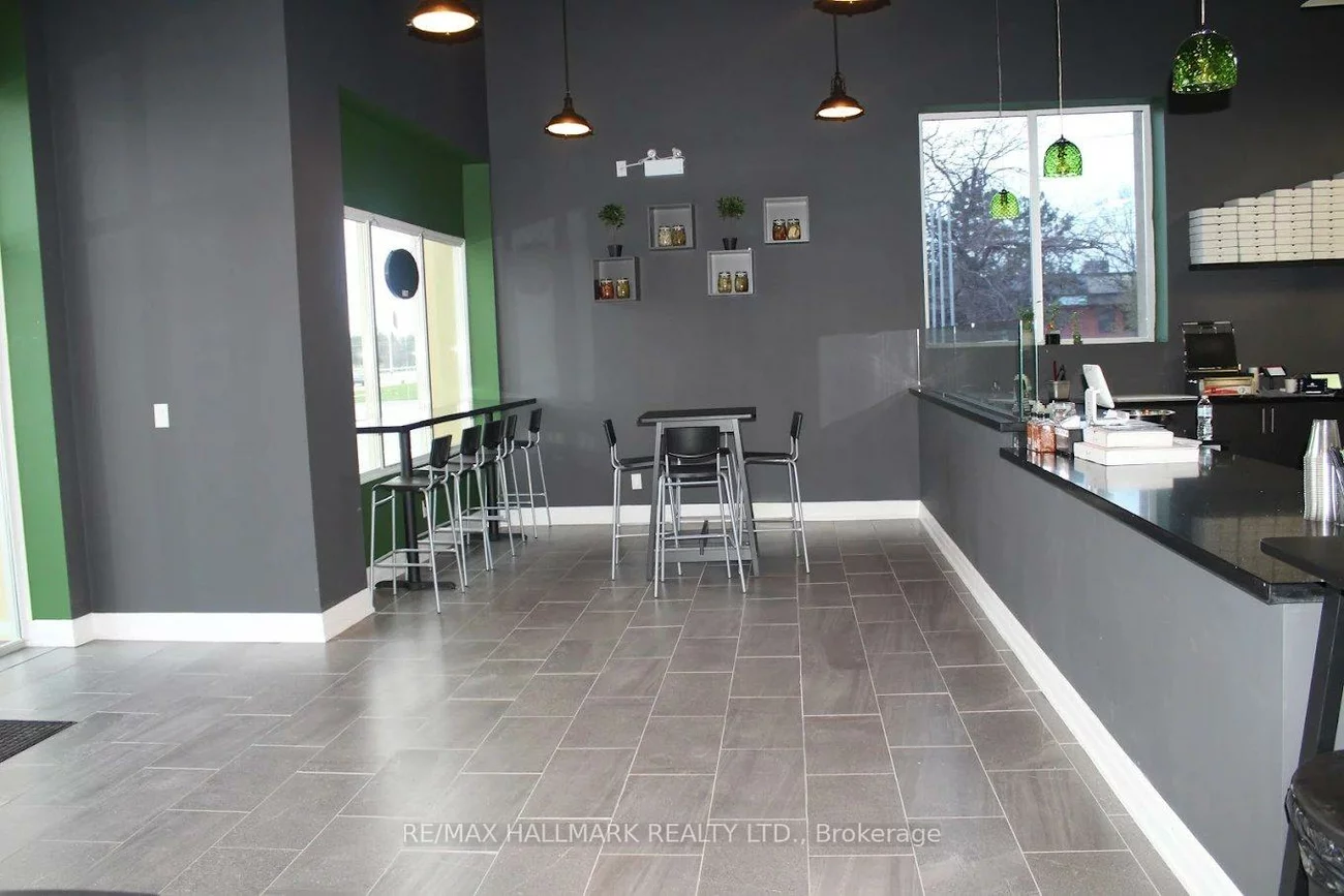 1165, Derry, Northeast, Mississauga