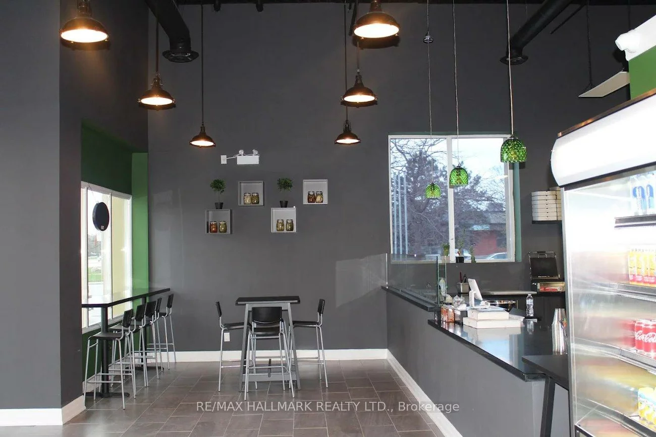 1165, Derry, Northeast, Mississauga