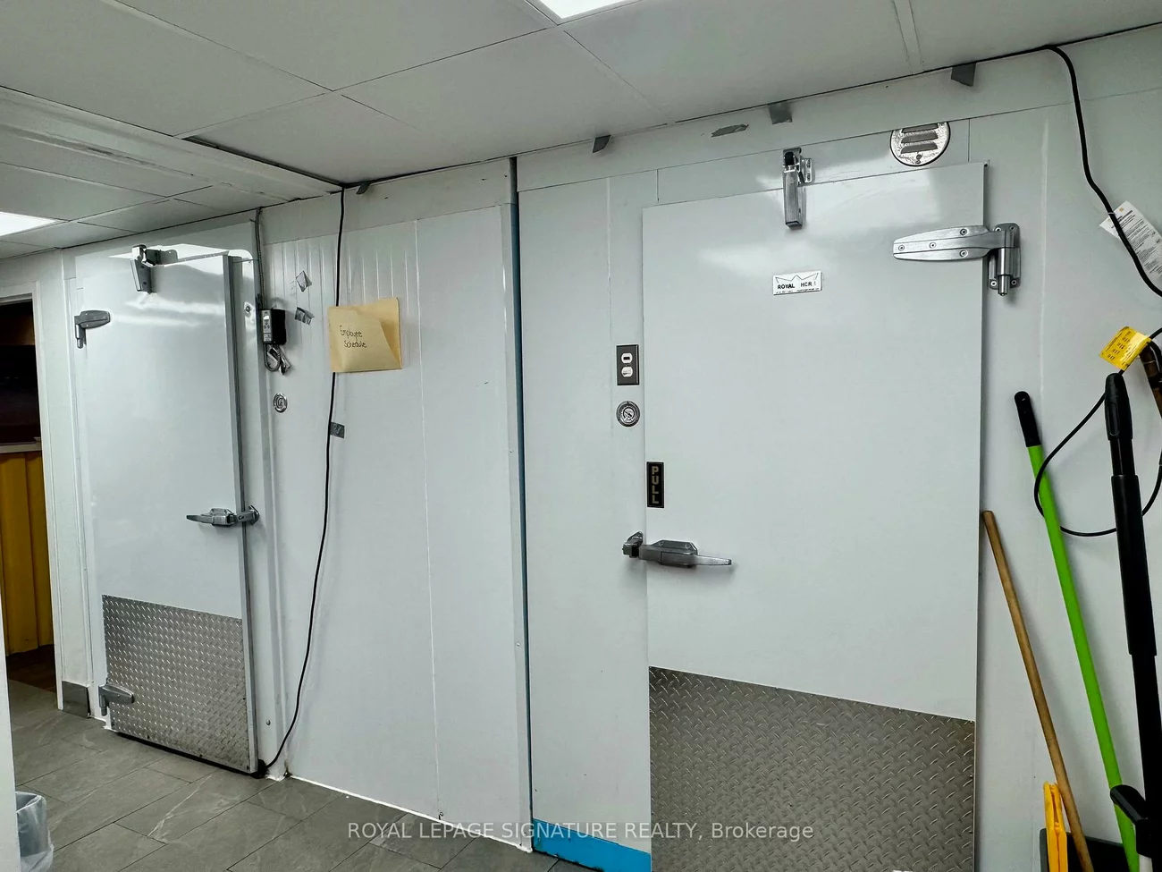 47, Lakeshore, Port Credit, Mississauga