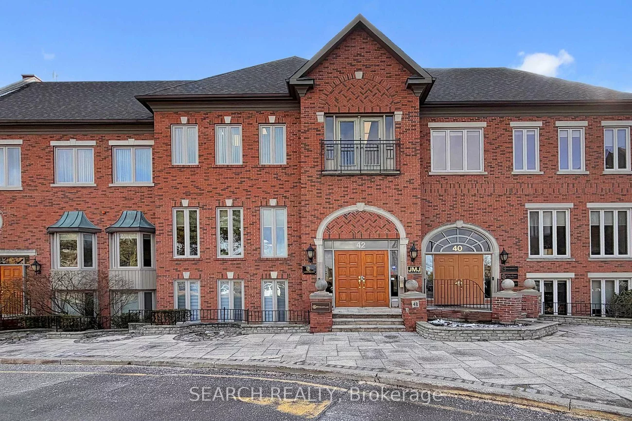 42, Village, City Centre, Mississauga