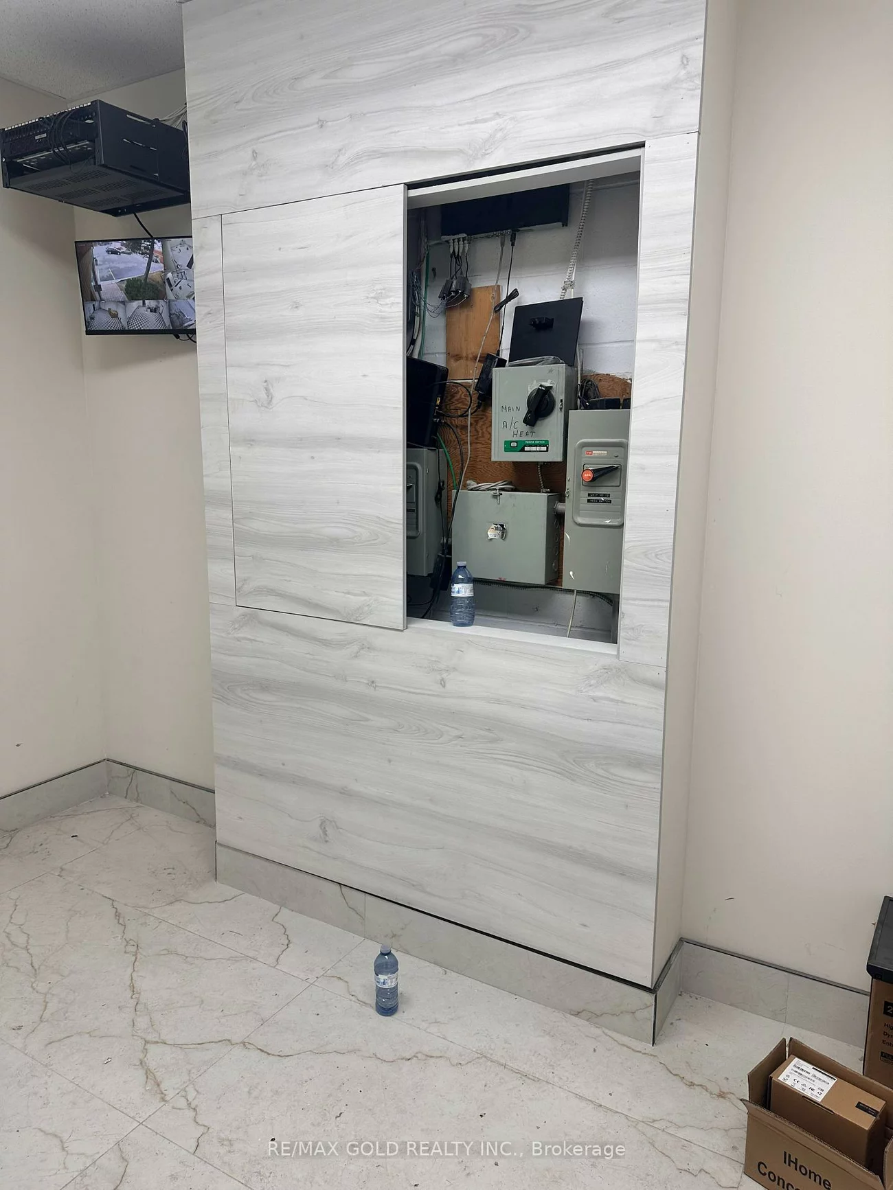 1200, Aerowood, Northeast, Mississauga