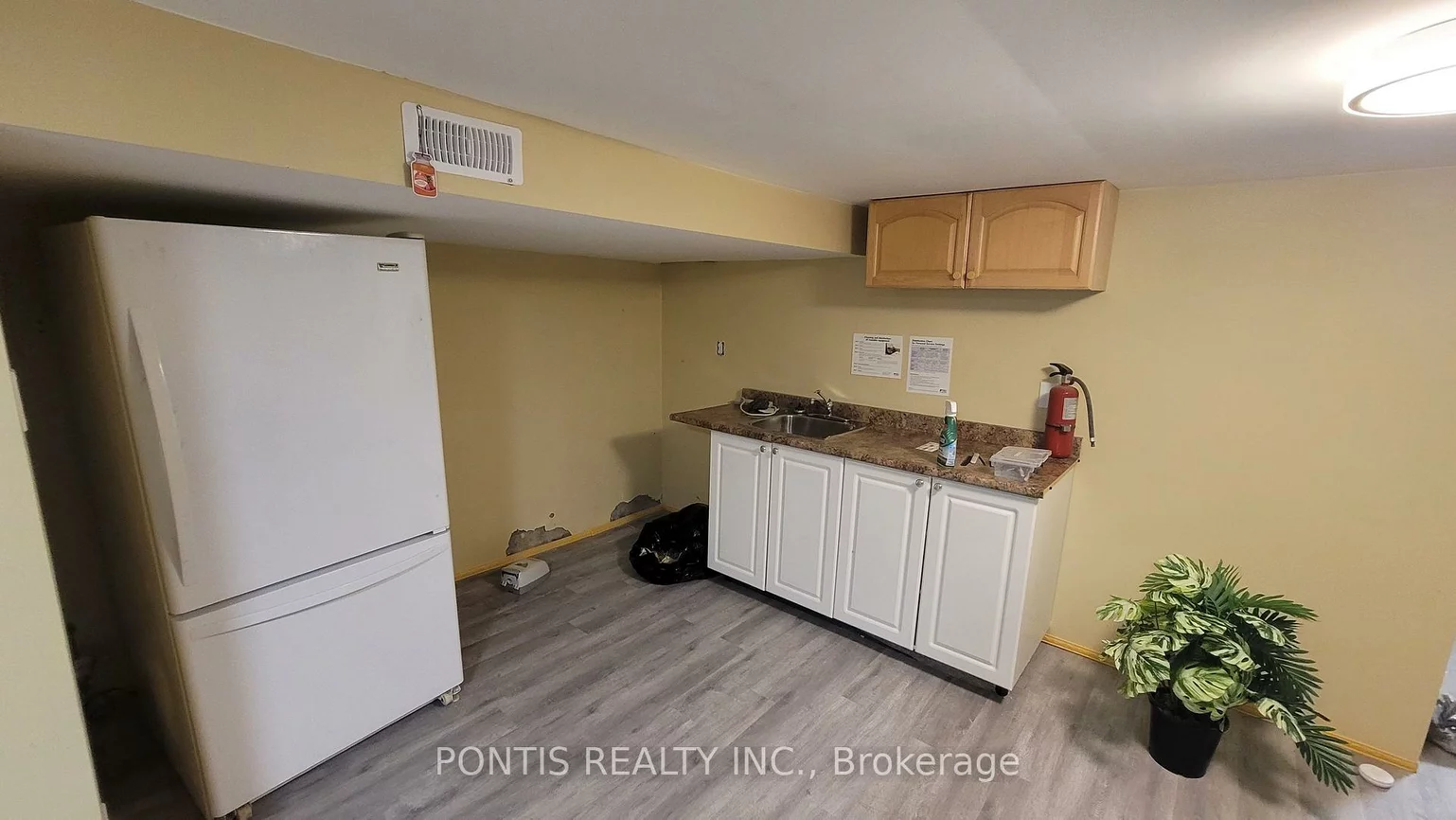 612, Lakeshore, Lakeview, Mississauga