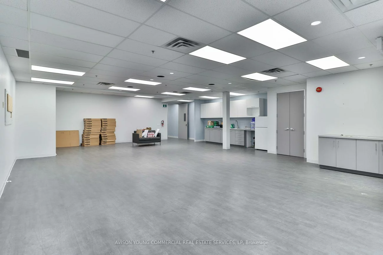 2350, Matheson, Airport Corporate, Mississauga