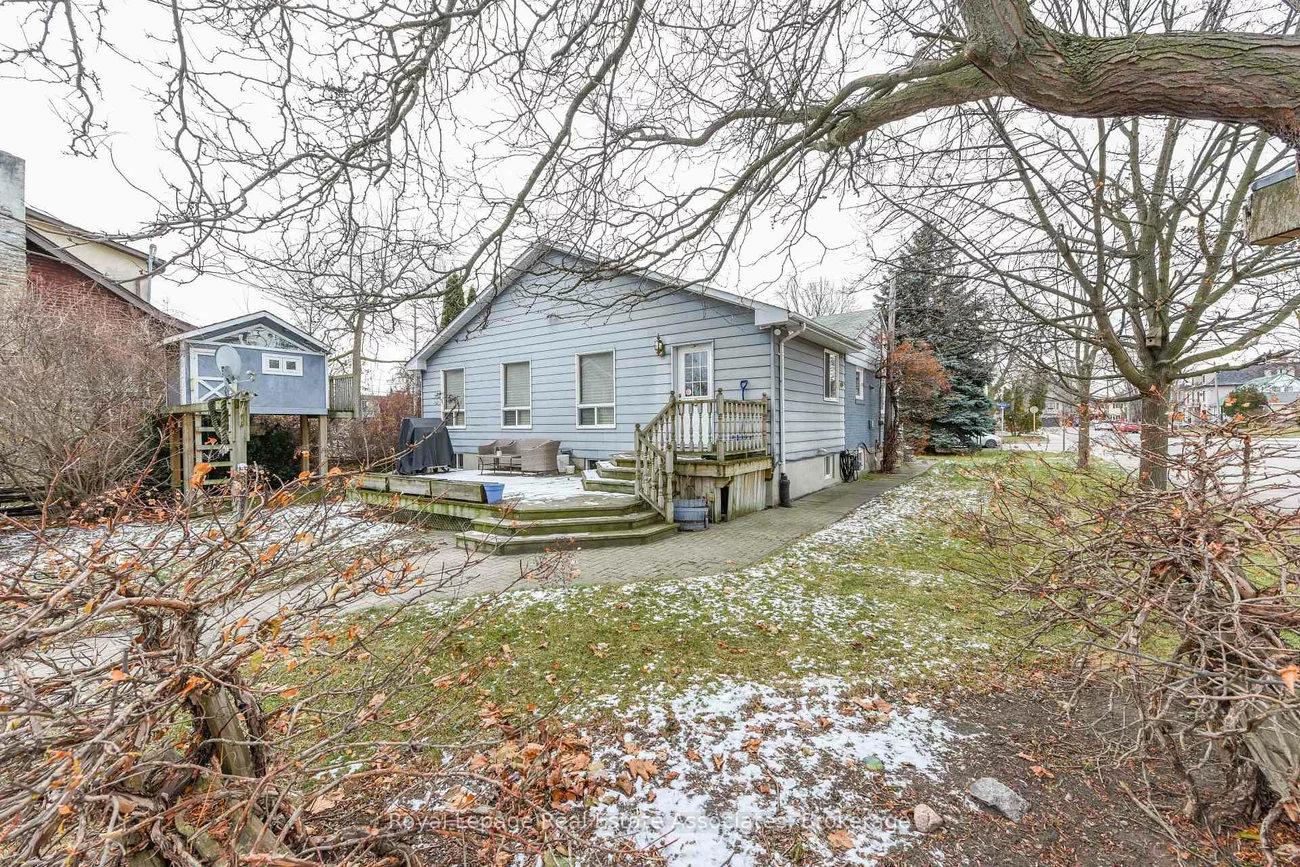 1089, Seneca, Port Credit, Mississauga