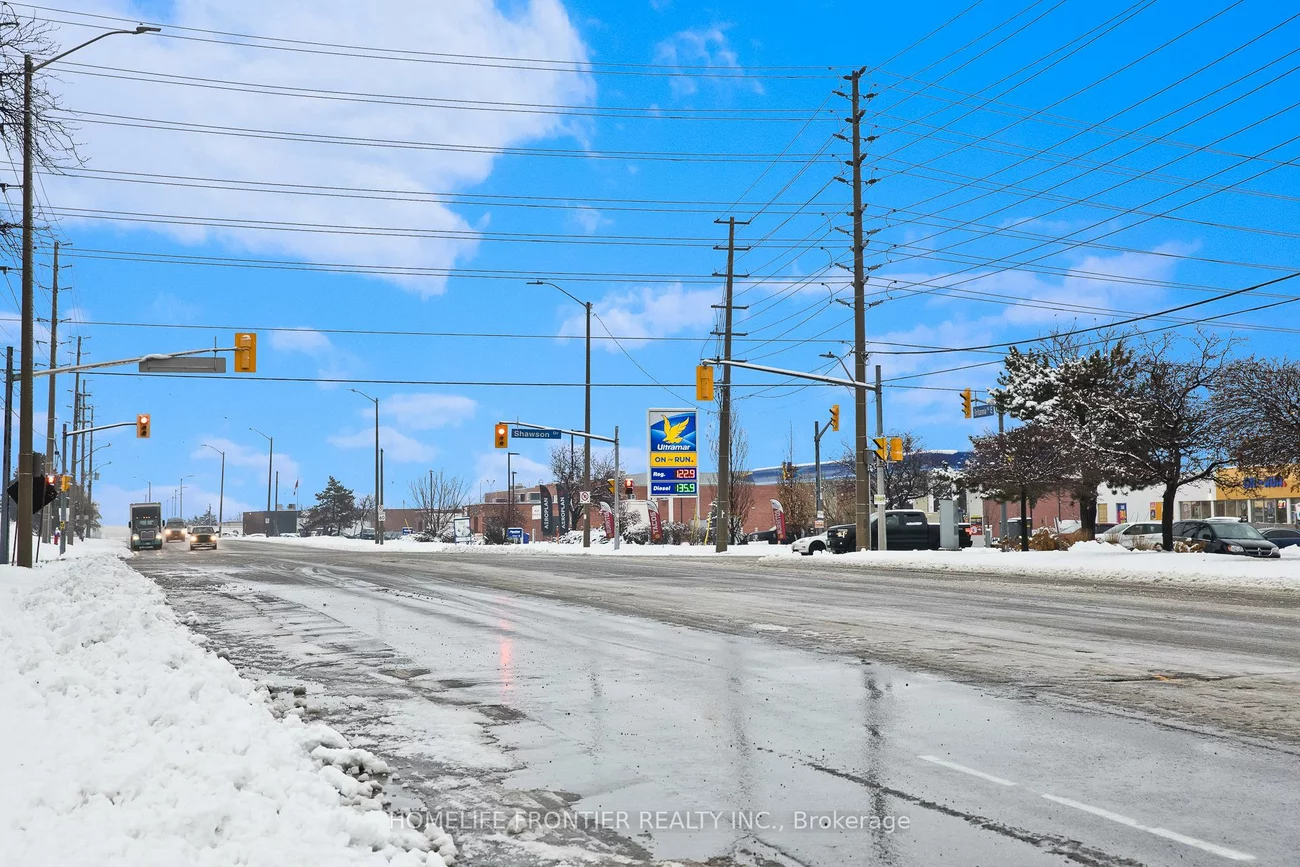 1077, Britannia, Northeast, Mississauga