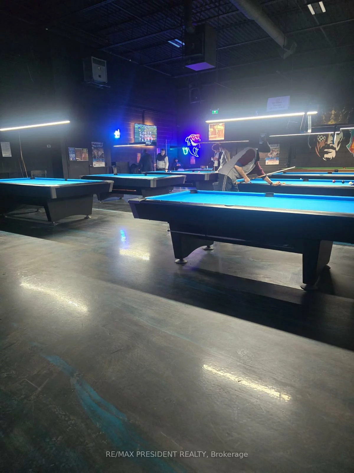 1331, Crestlawn, Northeast, Mississauga