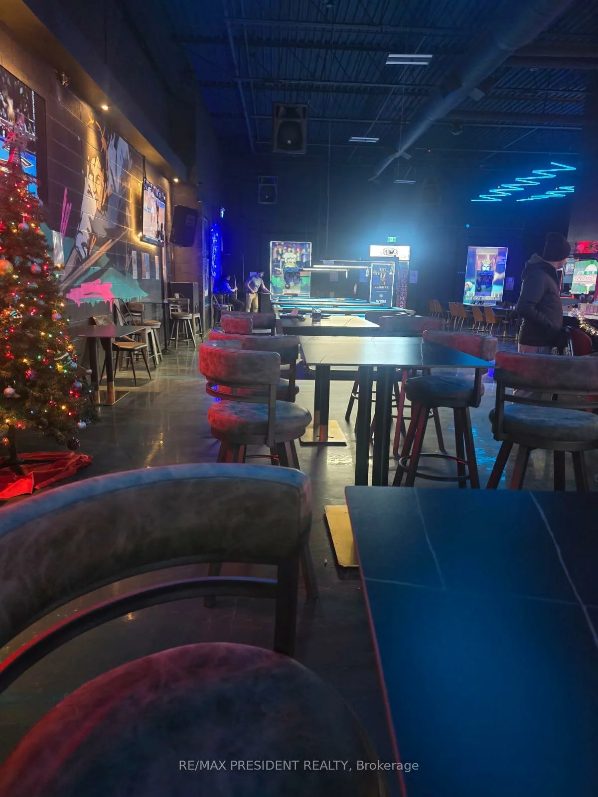 1331, Crestlawn, Northeast, Mississauga