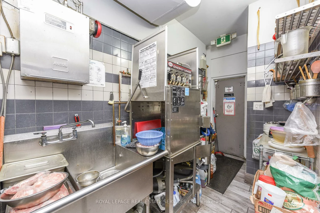 730, Lakeshore, Lakeview, Mississauga