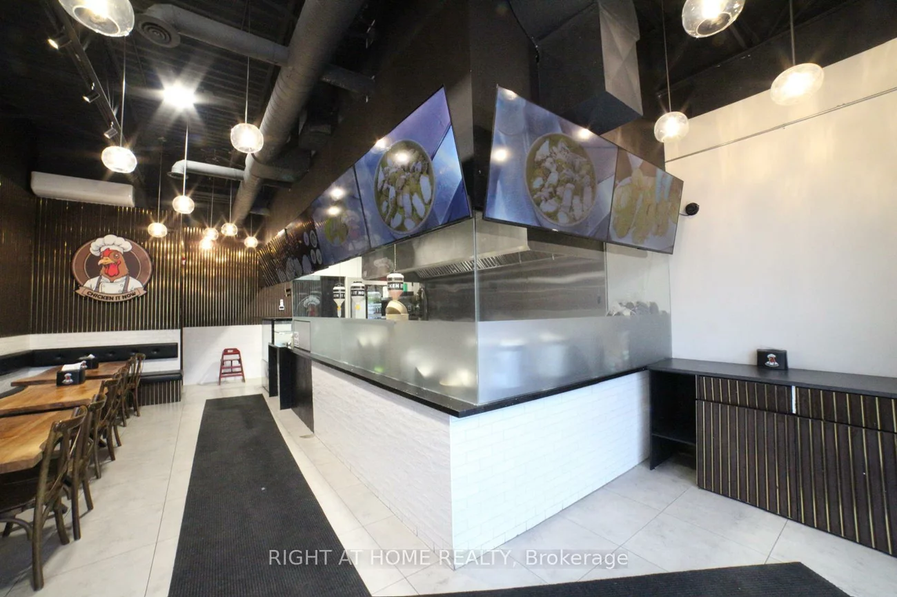 3460, Platinum, Churchill Meadows, Mississauga