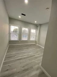 238, Queen, Streetsville, Mississauga