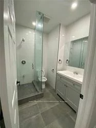 238, Queen, Streetsville, Mississauga