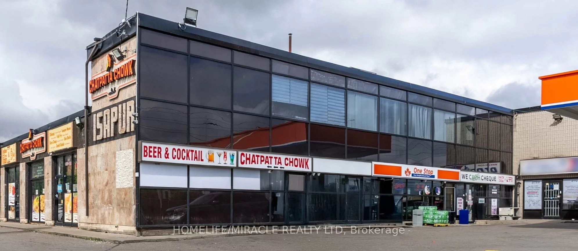 7454, Airport, Northeast, Mississauga