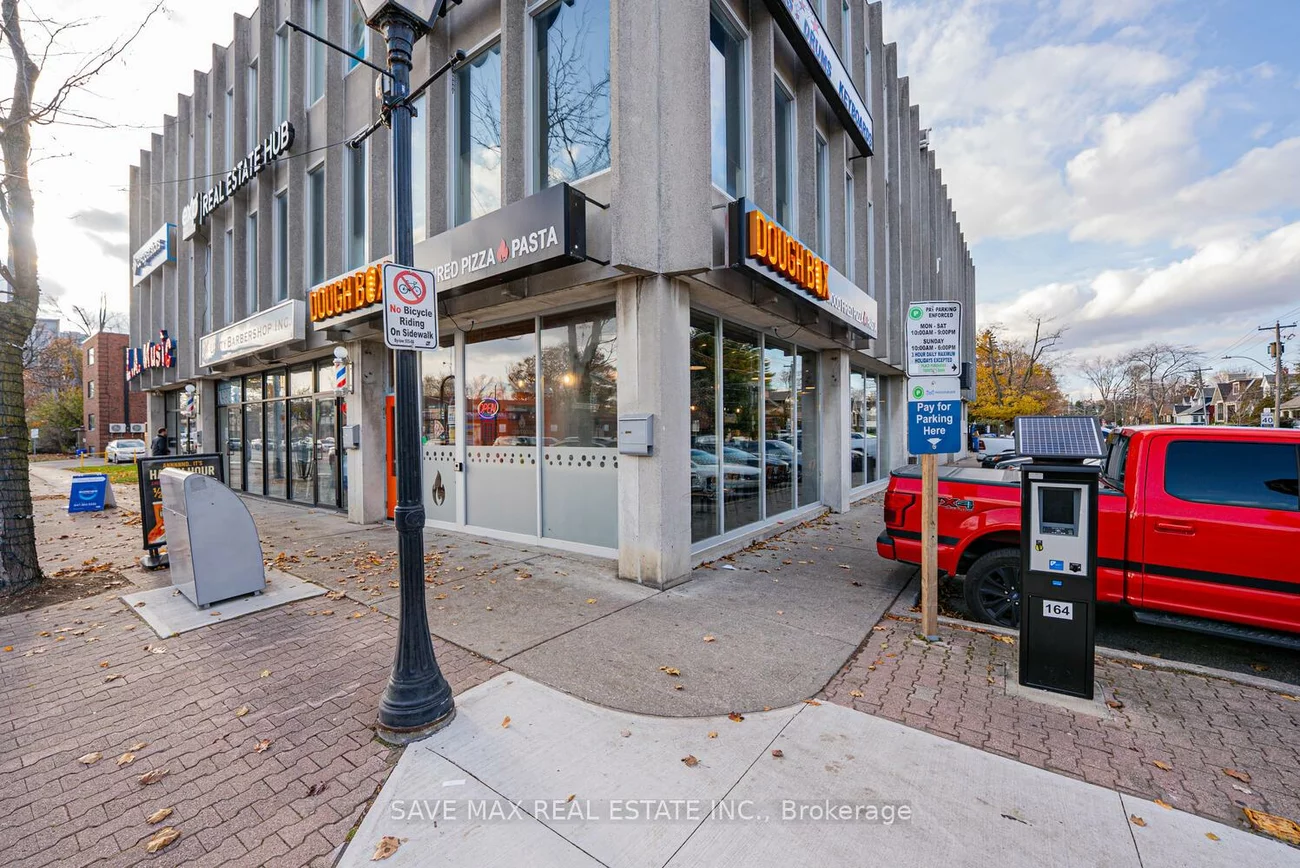 230, Lakeshore, Port Credit, Mississauga