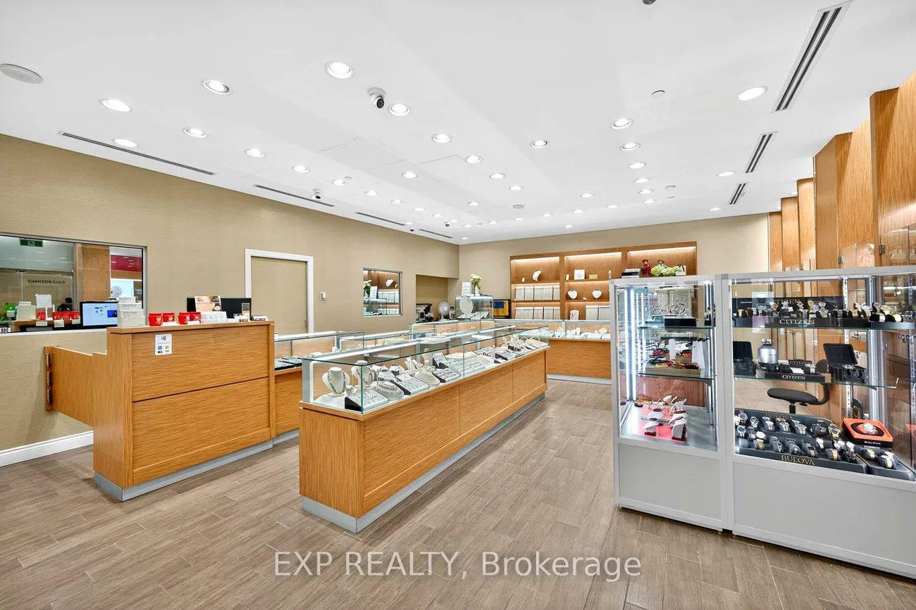 100, City Centre, City Centre, Mississauga