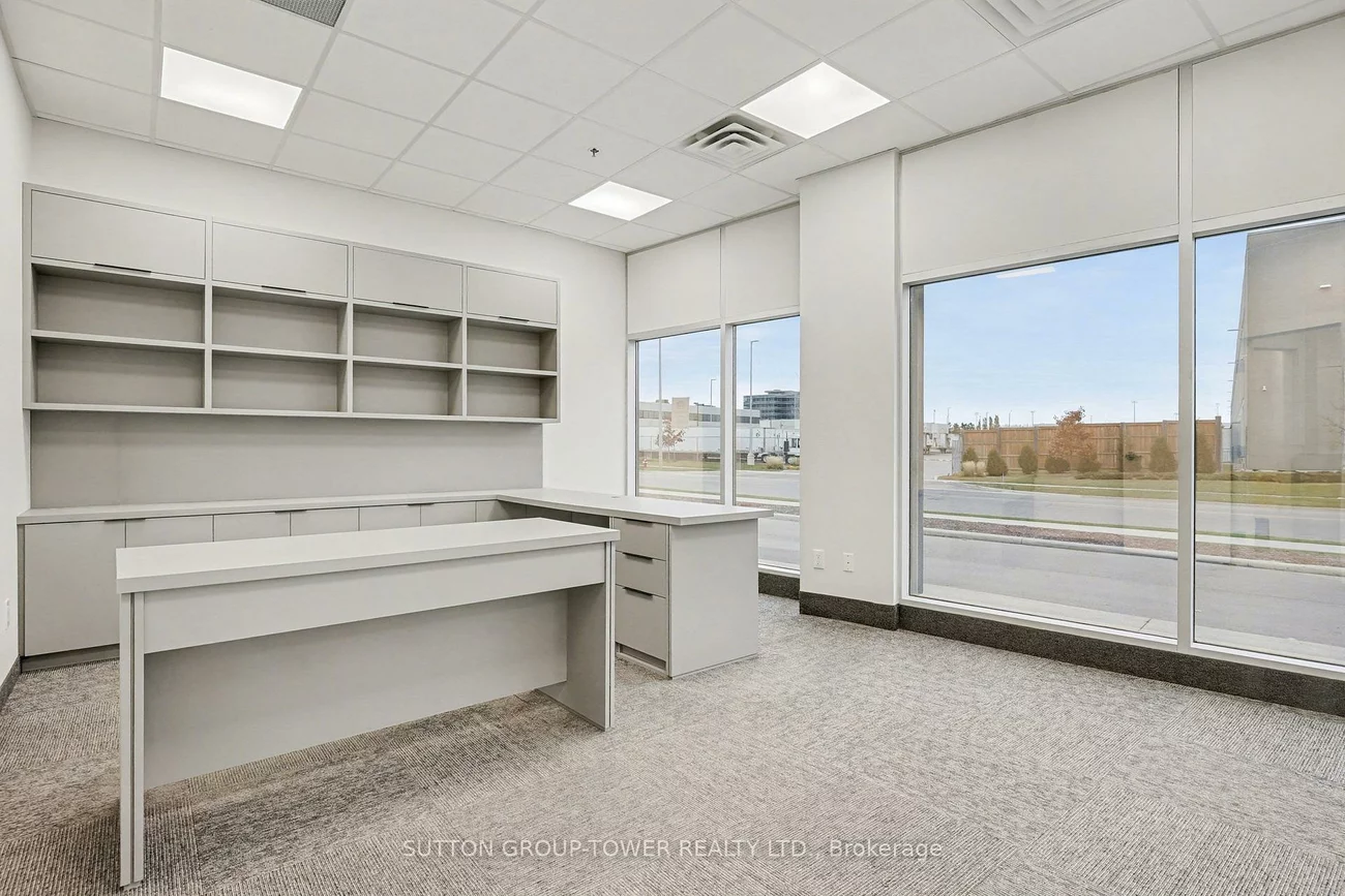 5250, Solar, Airport Corporate, Mississauga