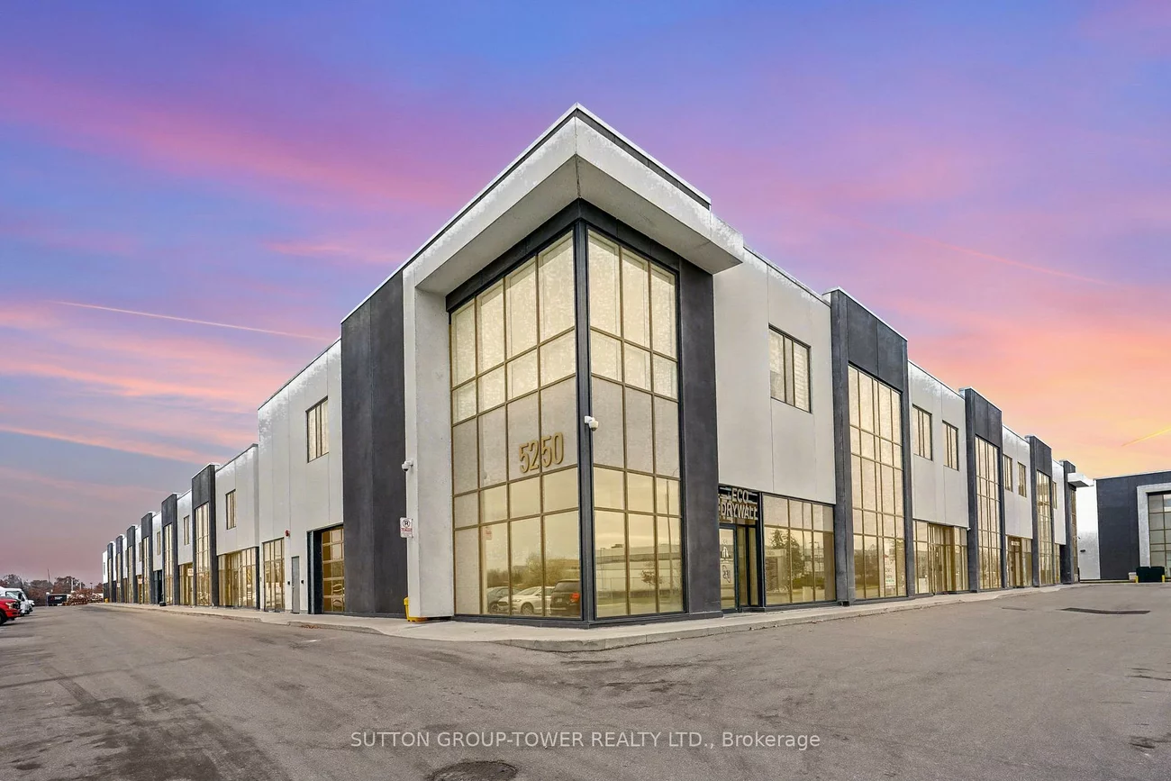 5250, Solar, Airport Corporate, Mississauga