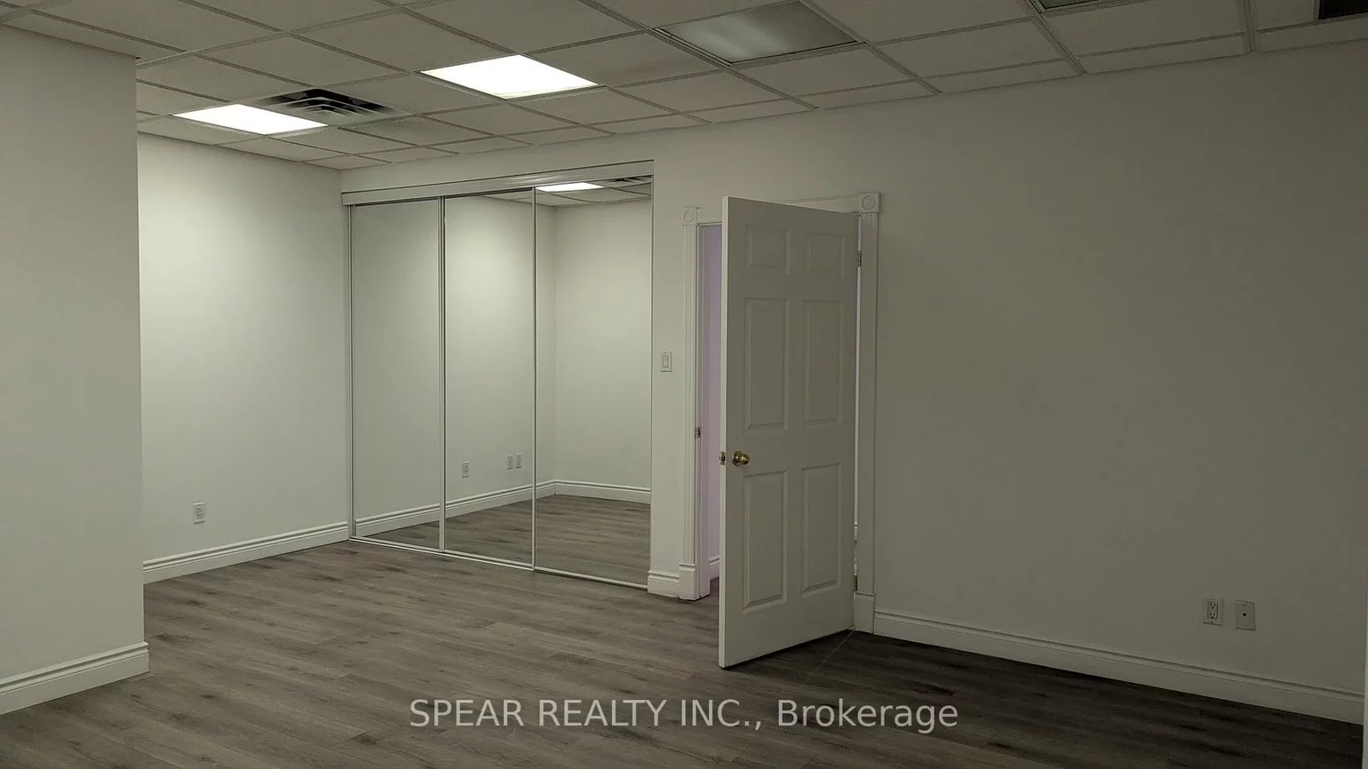 1220, Matheson, Northeast, Mississauga