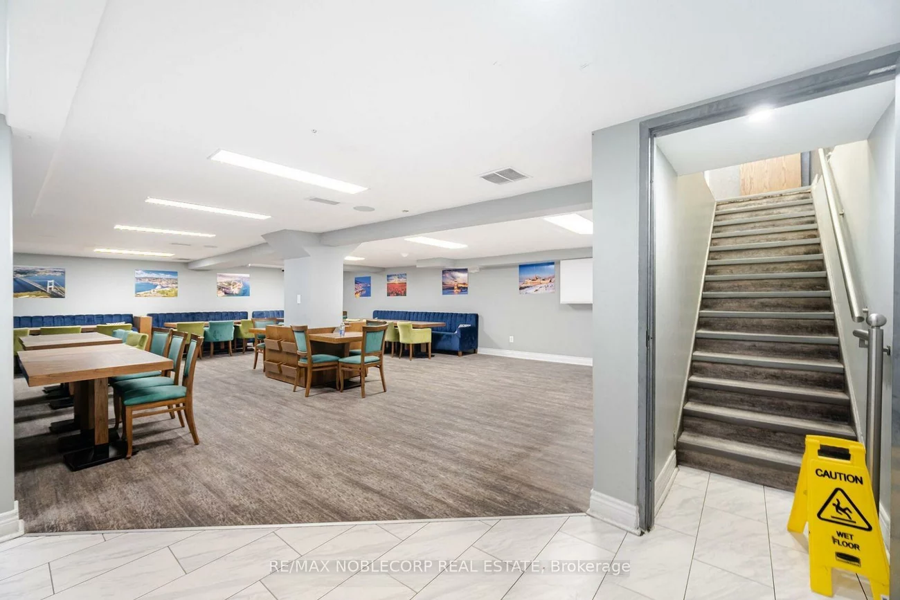 1125, Dundas, Applewood, Mississauga