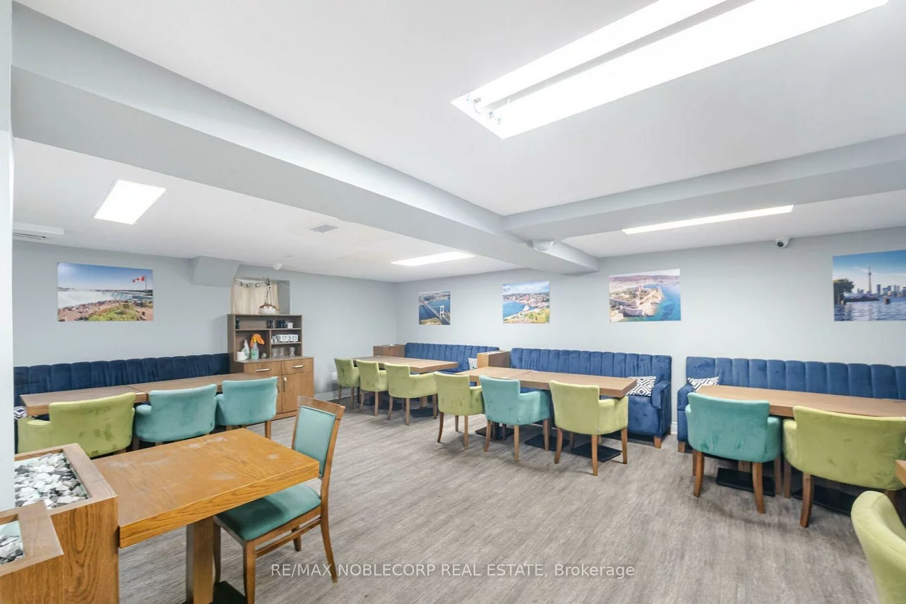 1125, Dundas, Applewood, Mississauga