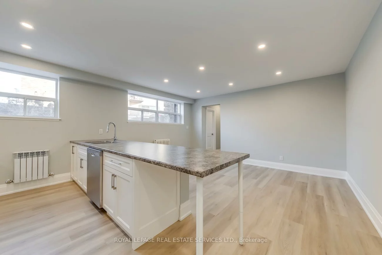 322, Lakeshore, Port Credit, Mississauga