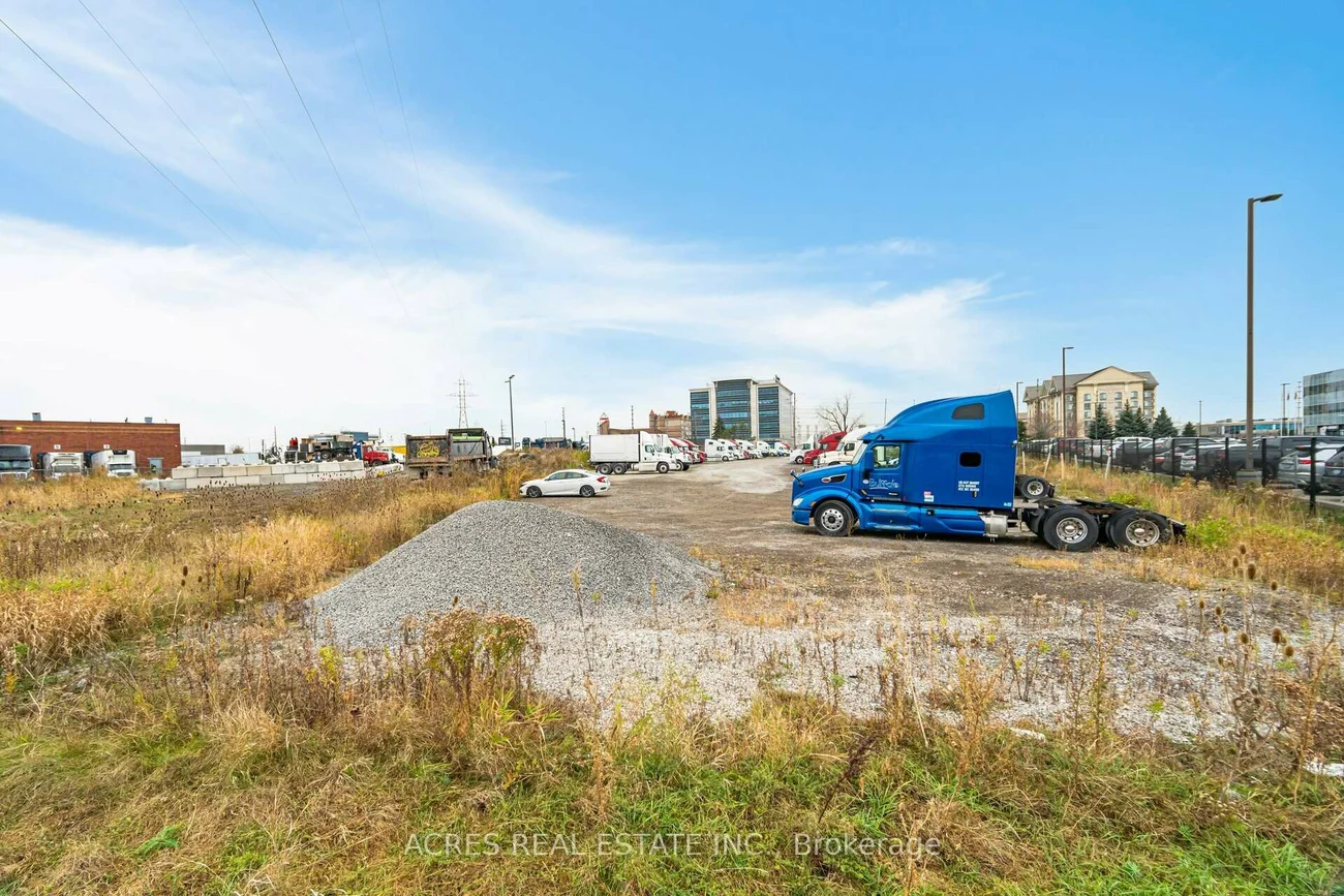 140-160, Derry, Gateway, Mississauga