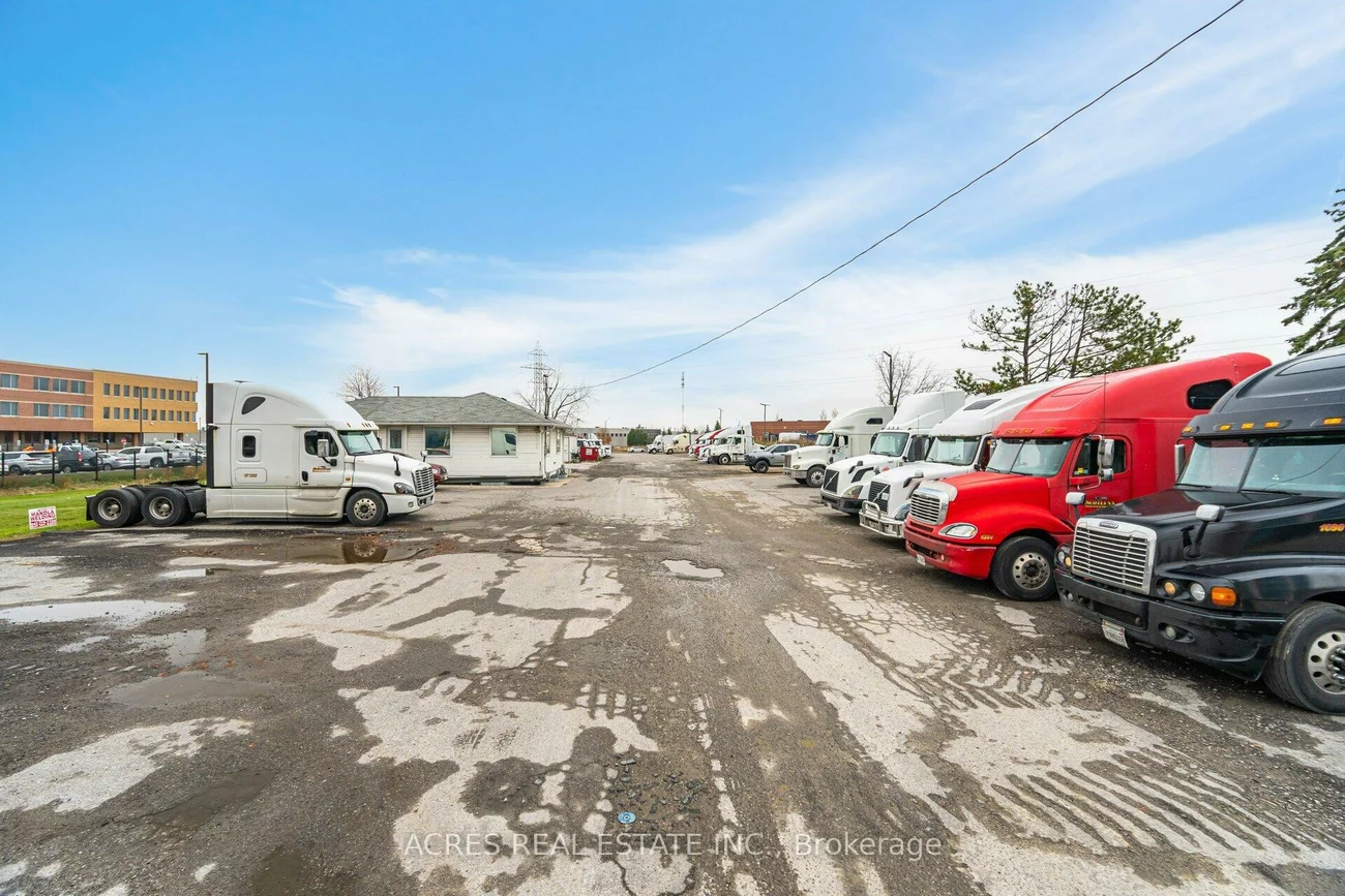 140-160, Derry, Gateway, Mississauga