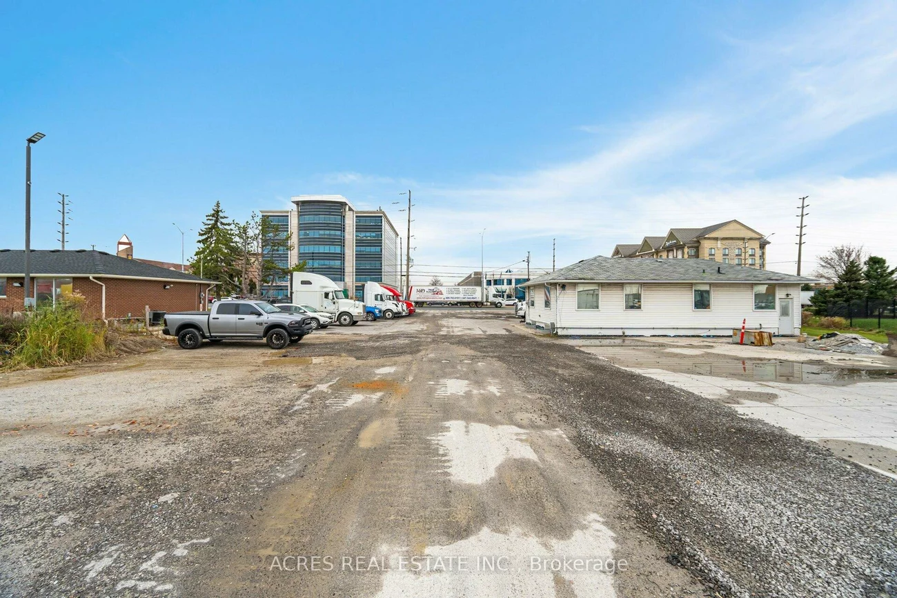 140-160, Derry, Gateway, Mississauga