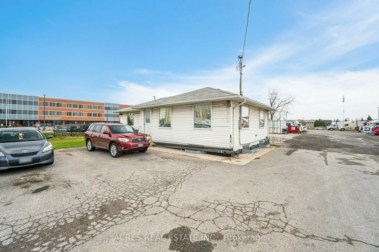 140-160, Derry, Gateway, Mississauga