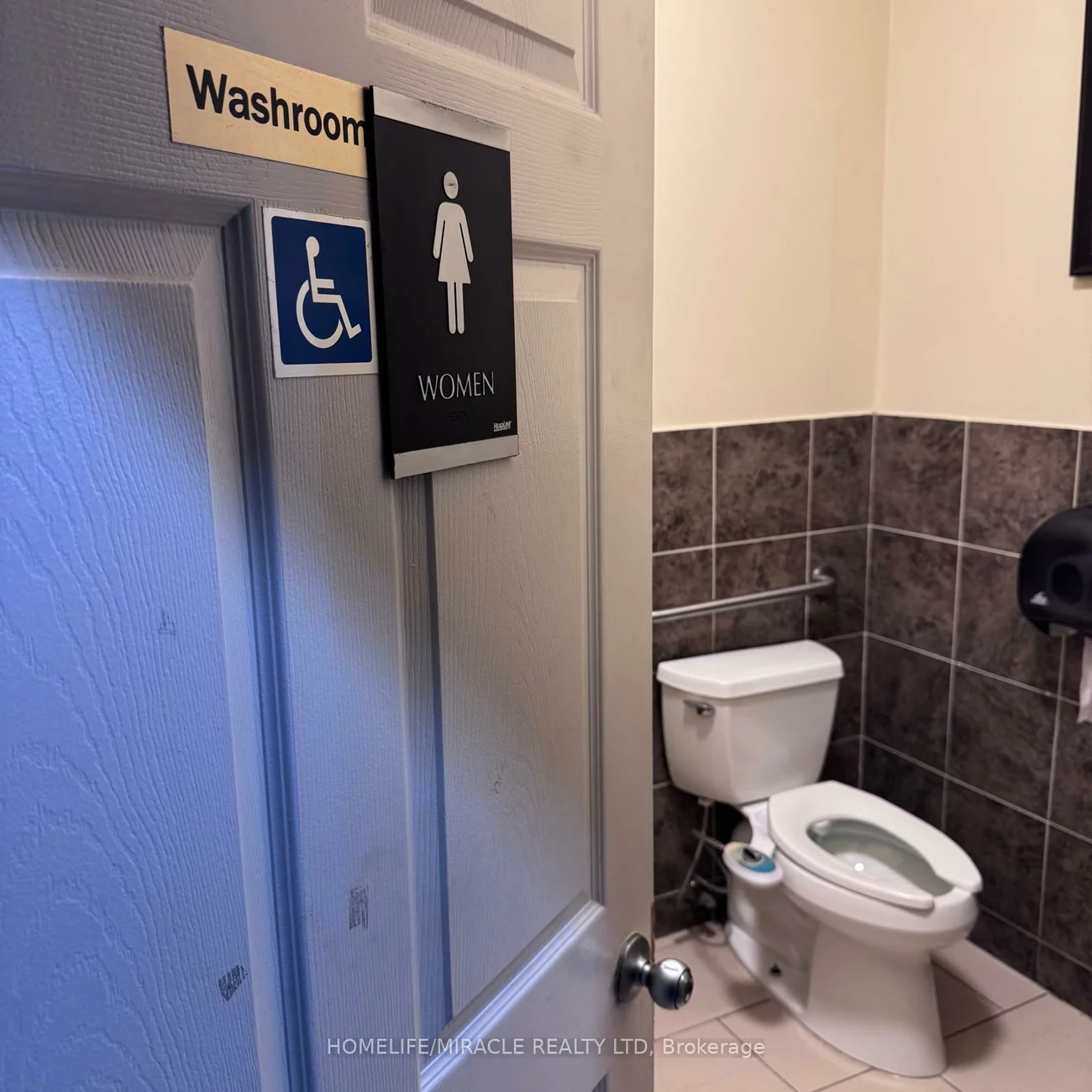 3415, Dixie, Applewood, Mississauga