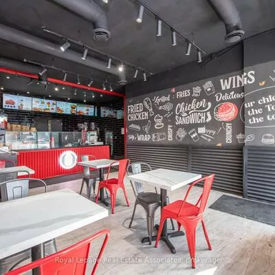 3071, Hurontario, Cooksville, Mississauga