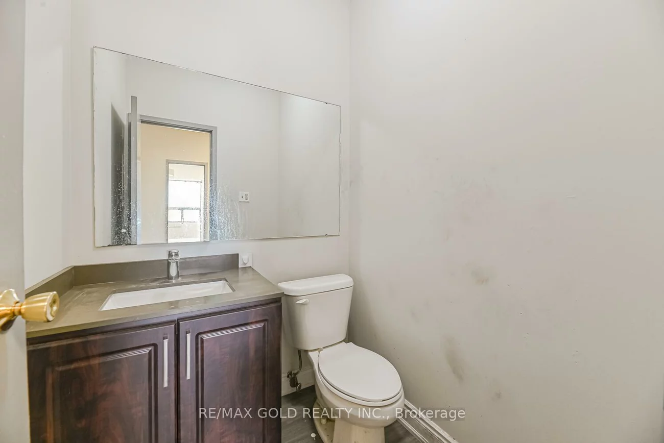 2579, Rena, Northeast, Mississauga