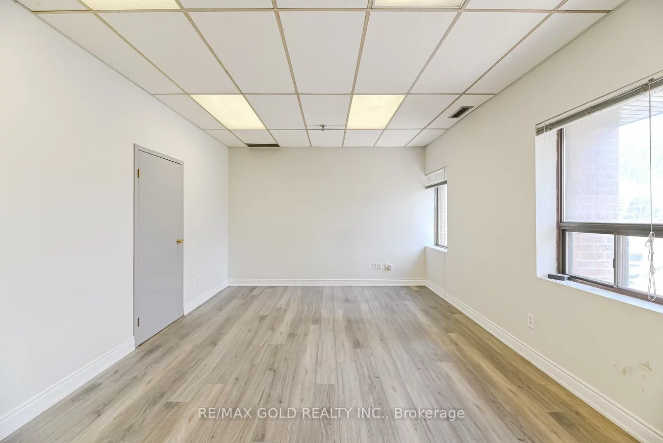 2579, Rena, Northeast, Mississauga