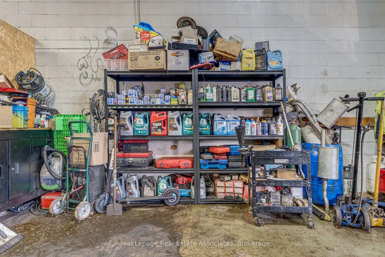 5890, Dixie, Northeast, Mississauga