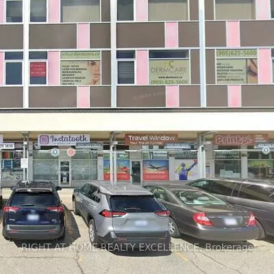 1065, Canadian, Applewood, Mississauga