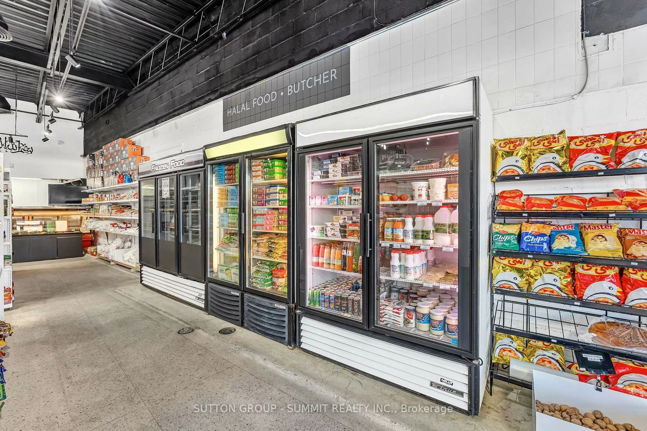 2500, Hurontario, Cooksville, Mississauga