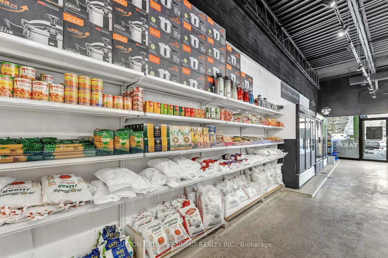 2500, Hurontario, Cooksville, Mississauga