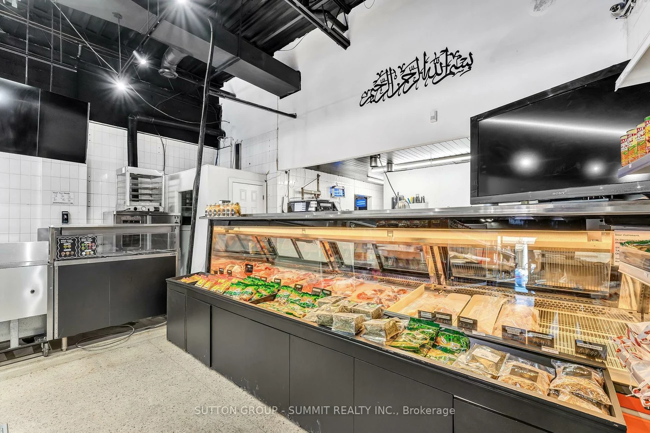 2500, Hurontario, Cooksville, Mississauga