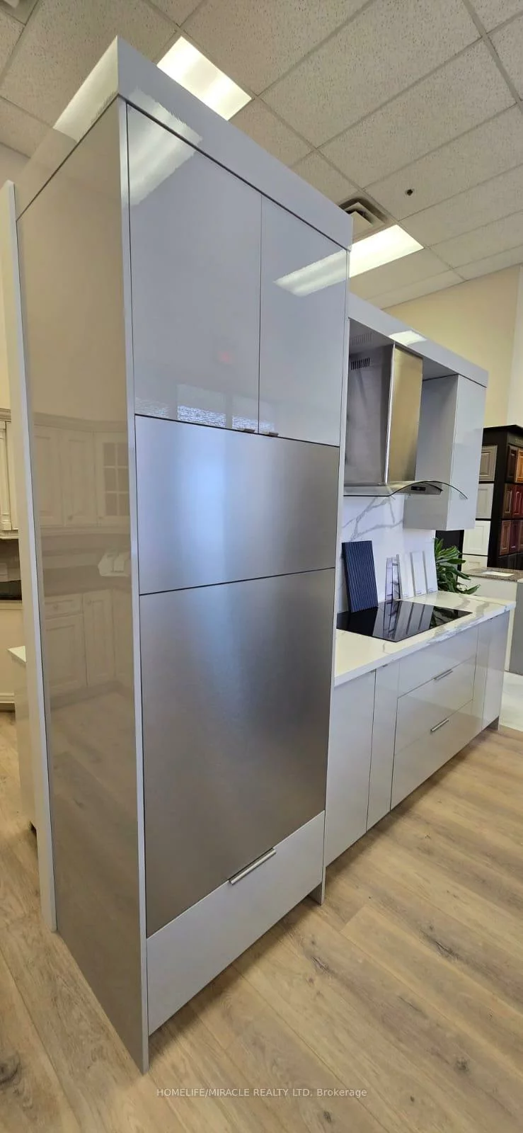 3505, Laird, Western Business Park, Mississauga