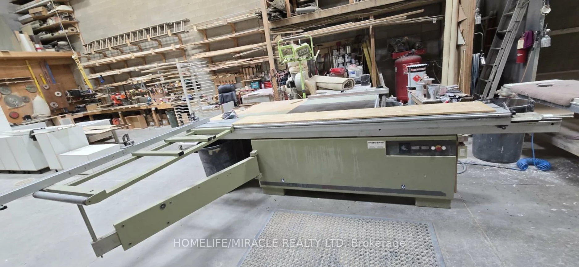 3505, Laird, Western Business Park, Mississauga