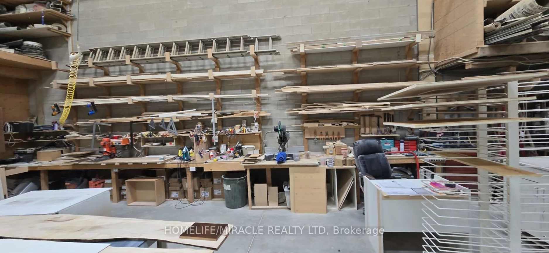 3505, Laird, Western Business Park, Mississauga