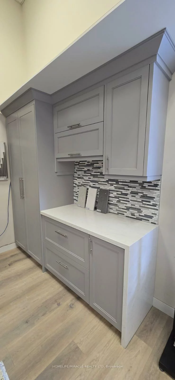 3505, Laird, Western Business Park, Mississauga