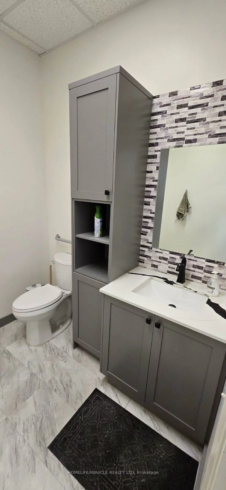 3505, Laird, Western Business Park, Mississauga