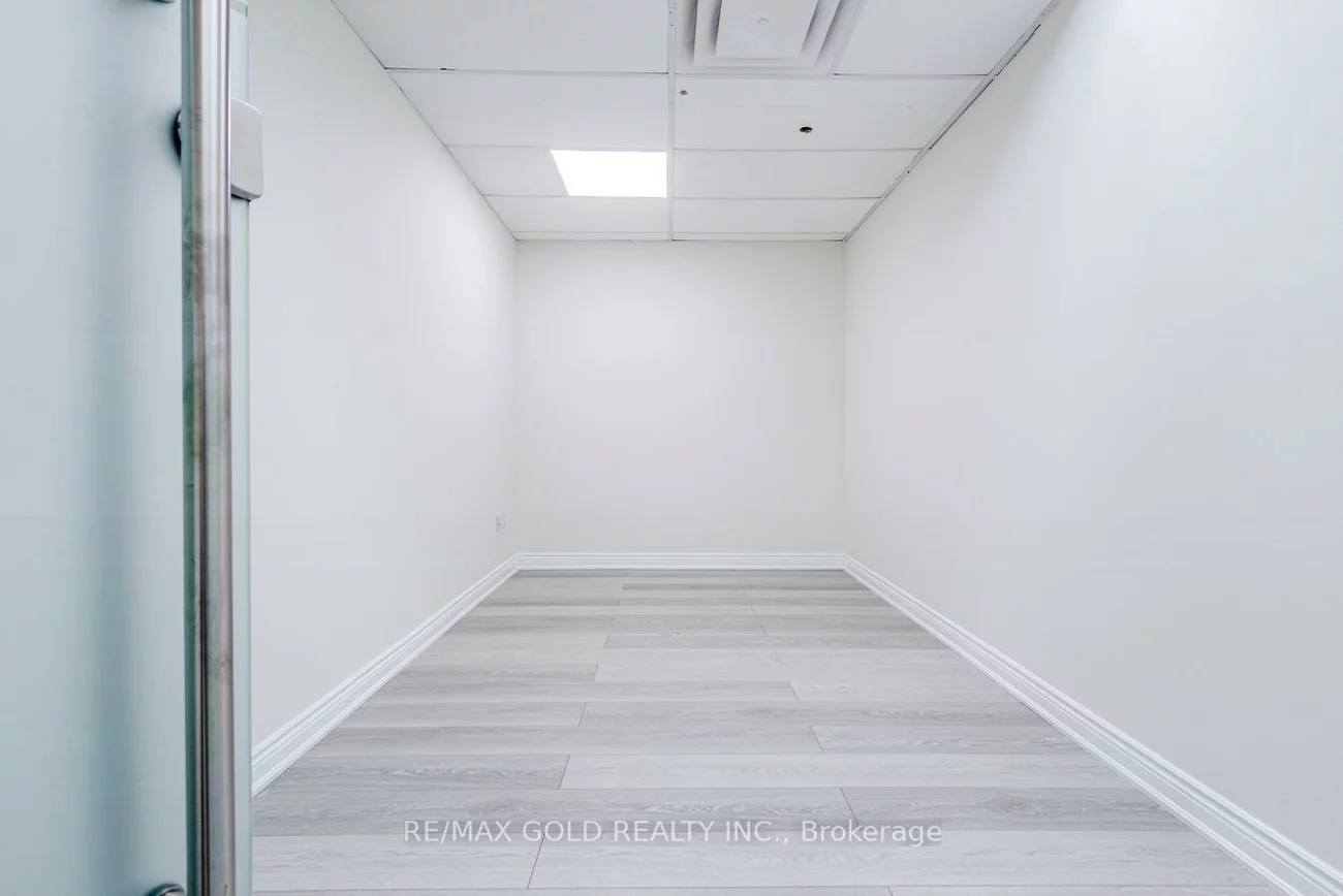 2980, Drew, Malton, Mississauga